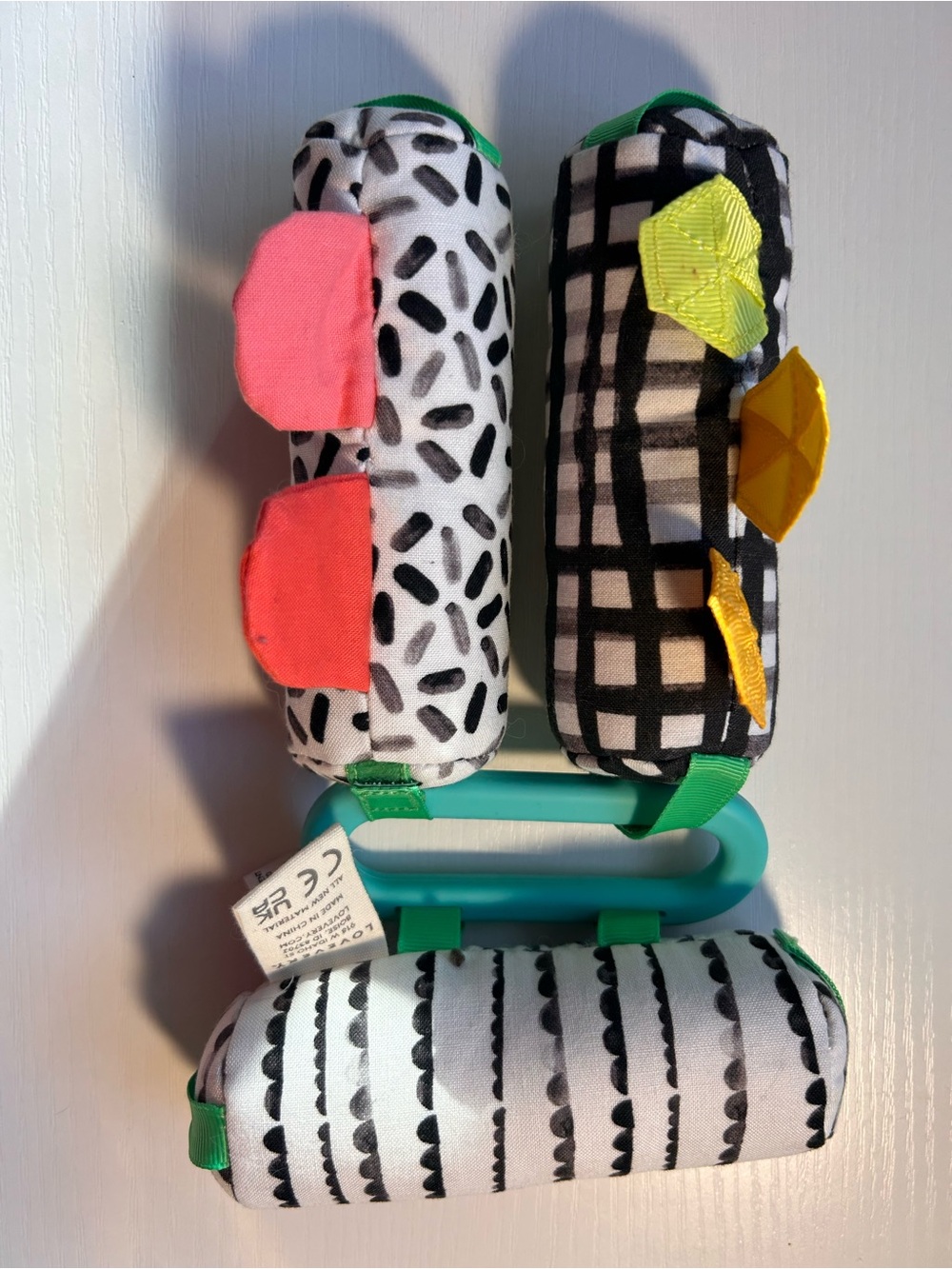 Lovevery Baby Sensory Attachments Rattle Organic Cotton Silk Link Play Activity